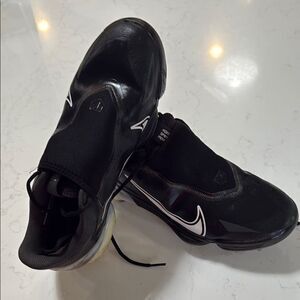 Nike Trout Baseball Metal Cleats.  Size 8.  EUC.  Lightly worn.